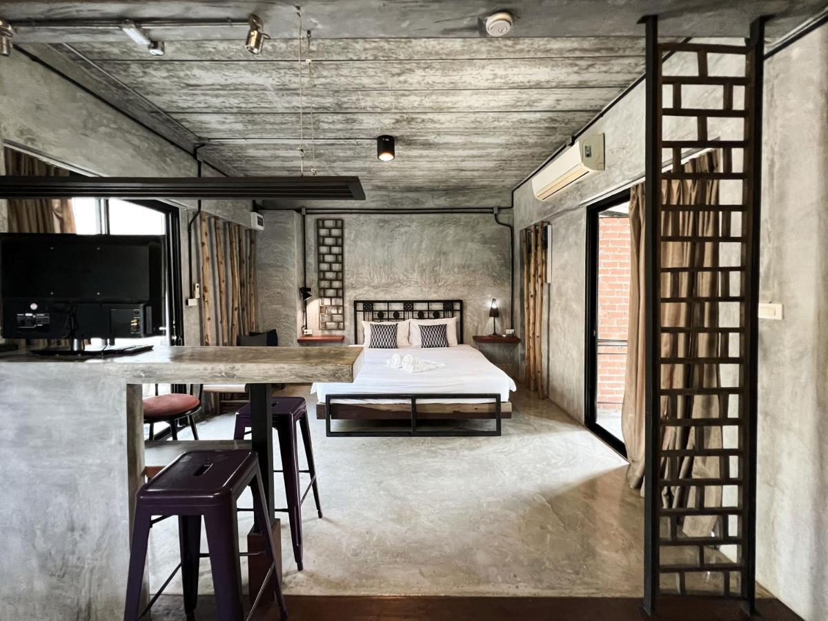 Aonang Third Place Hometel Ao Nang Екстер'єр фото