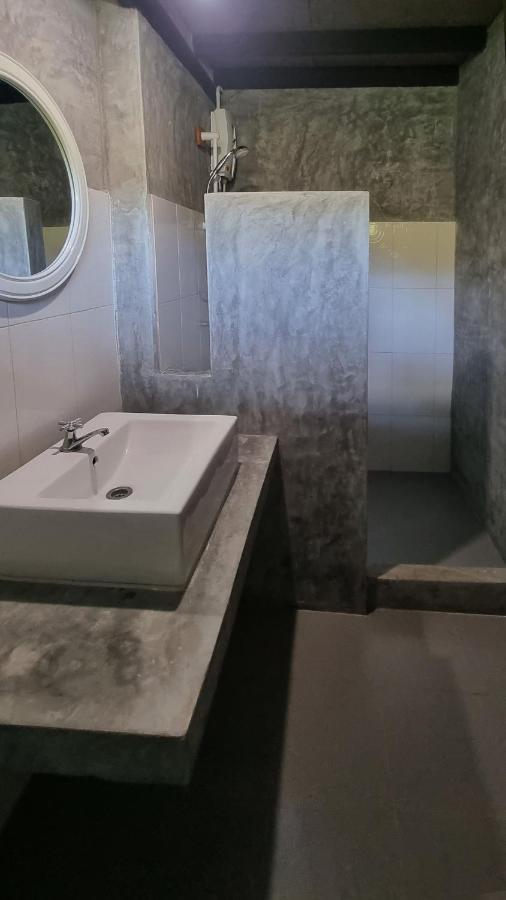 Aonang Third Place Hometel Ao Nang Екстер'єр фото