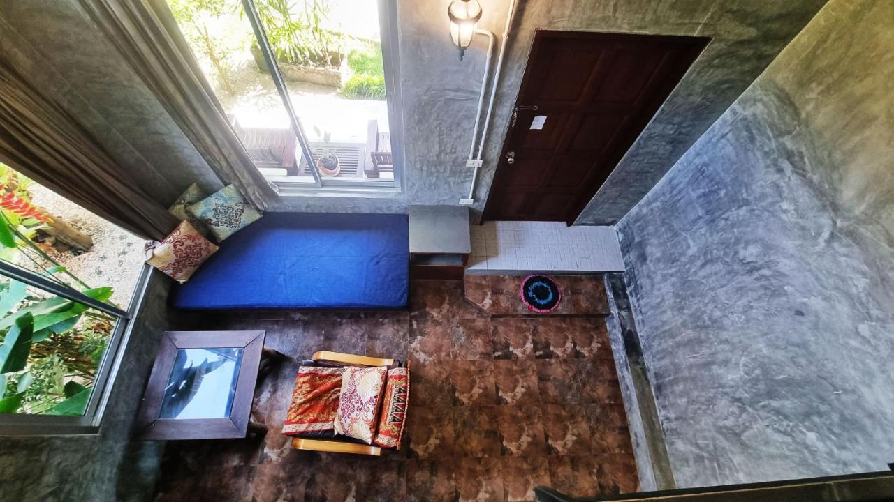 Aonang Third Place Hometel Ao Nang Екстер'єр фото