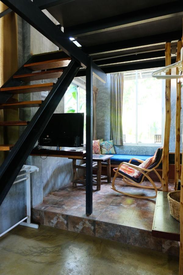 Aonang Third Place Hometel Ao Nang Екстер'єр фото