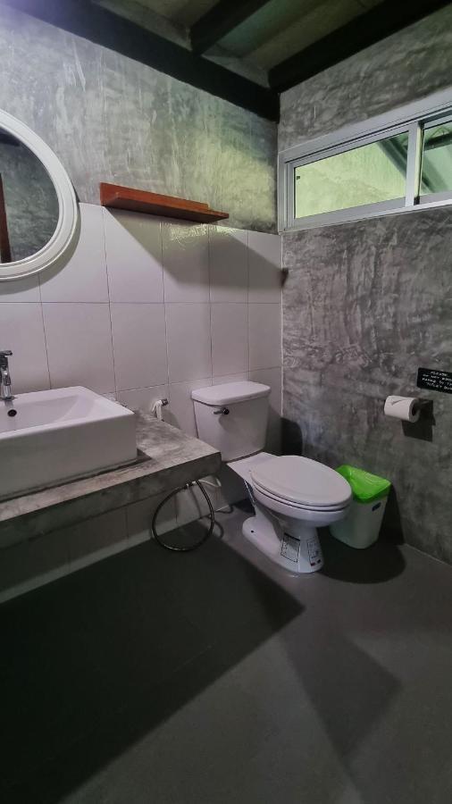 Aonang Third Place Hometel Ao Nang Екстер'єр фото