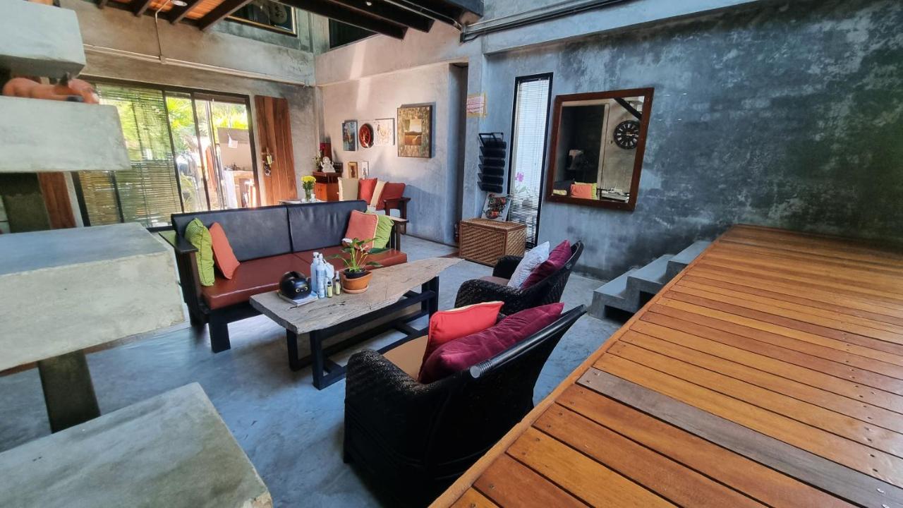 Aonang Third Place Hometel Ao Nang Екстер'єр фото