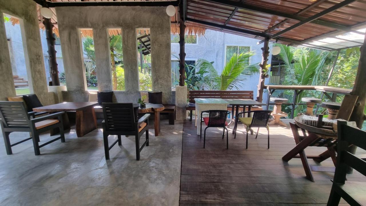 Aonang Third Place Hometel Ao Nang Екстер'єр фото
