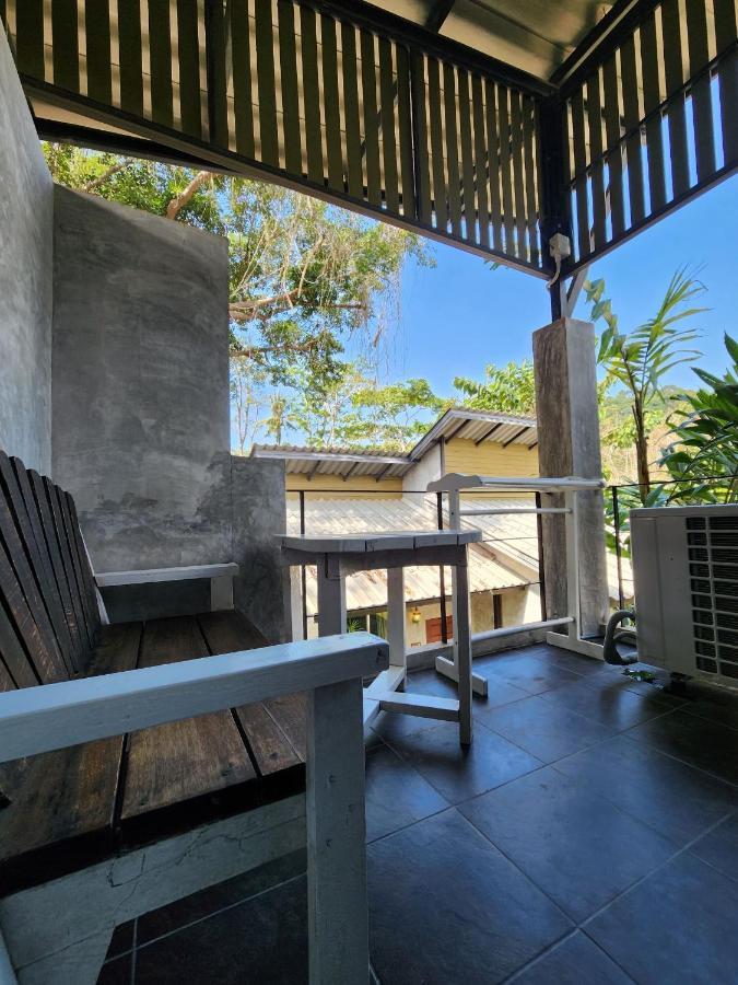 Aonang Third Place Hometel Ao Nang Екстер'єр фото